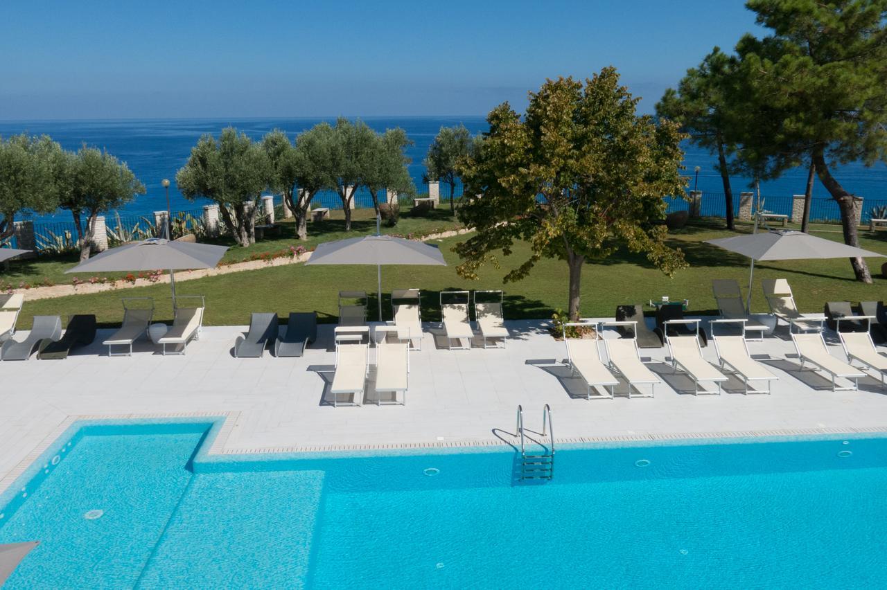 Tui Blue Tropea Hotel Santa Domenica  Exterior photo