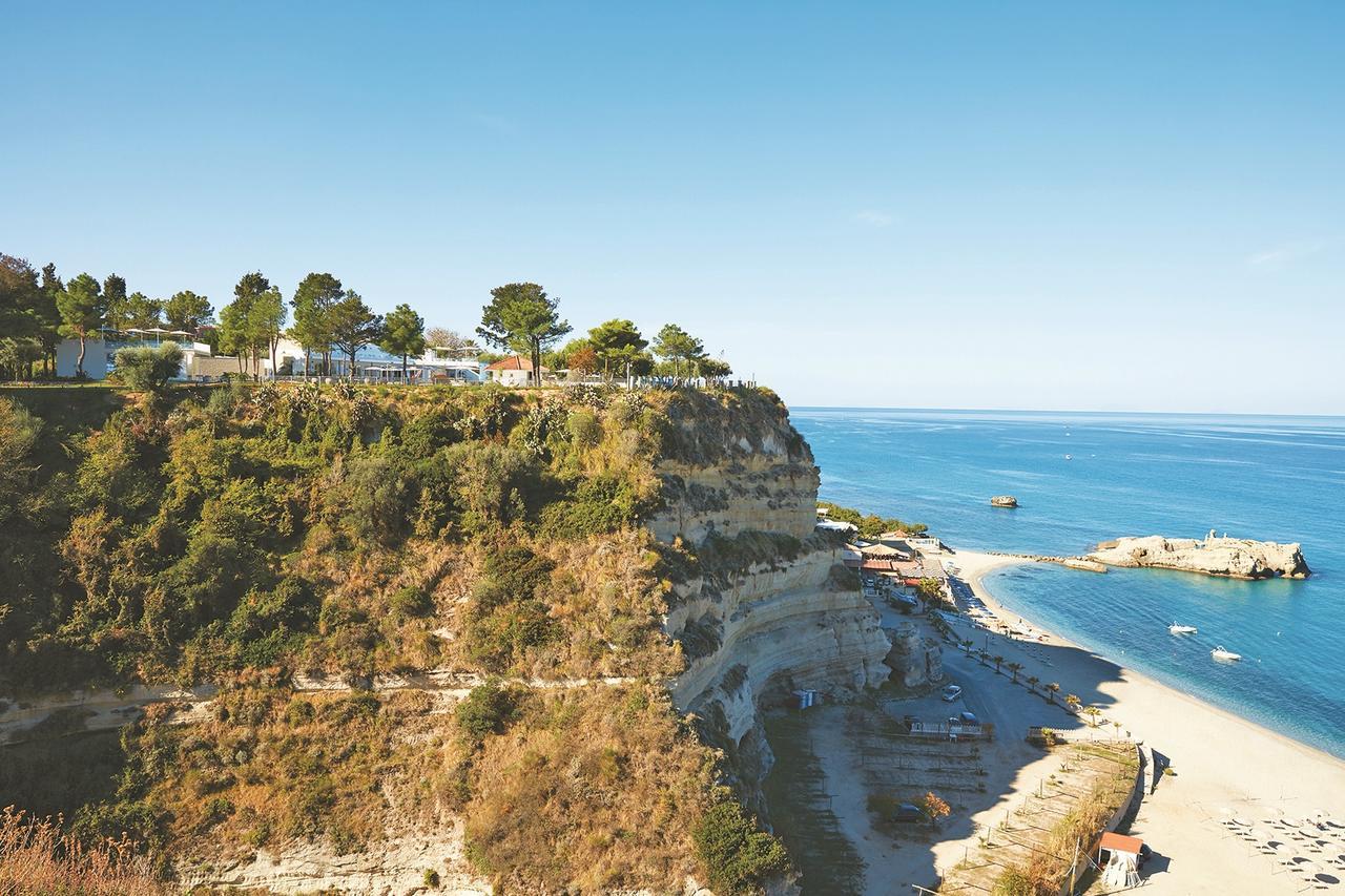 Tui Blue Tropea Hotel Santa Domenica  Exterior photo