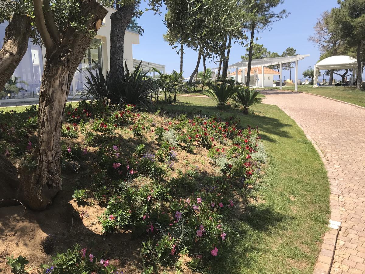 Tui Blue Tropea Hotel Santa Domenica  Exterior photo